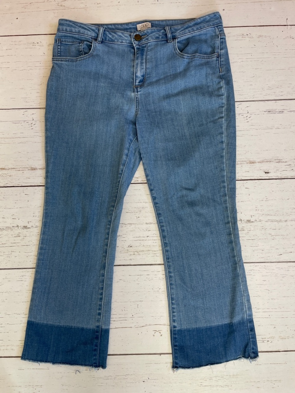 LOGO Lori Goldstein Cropped Stretch Jeans with Darker &  Raw Hem,, size 14